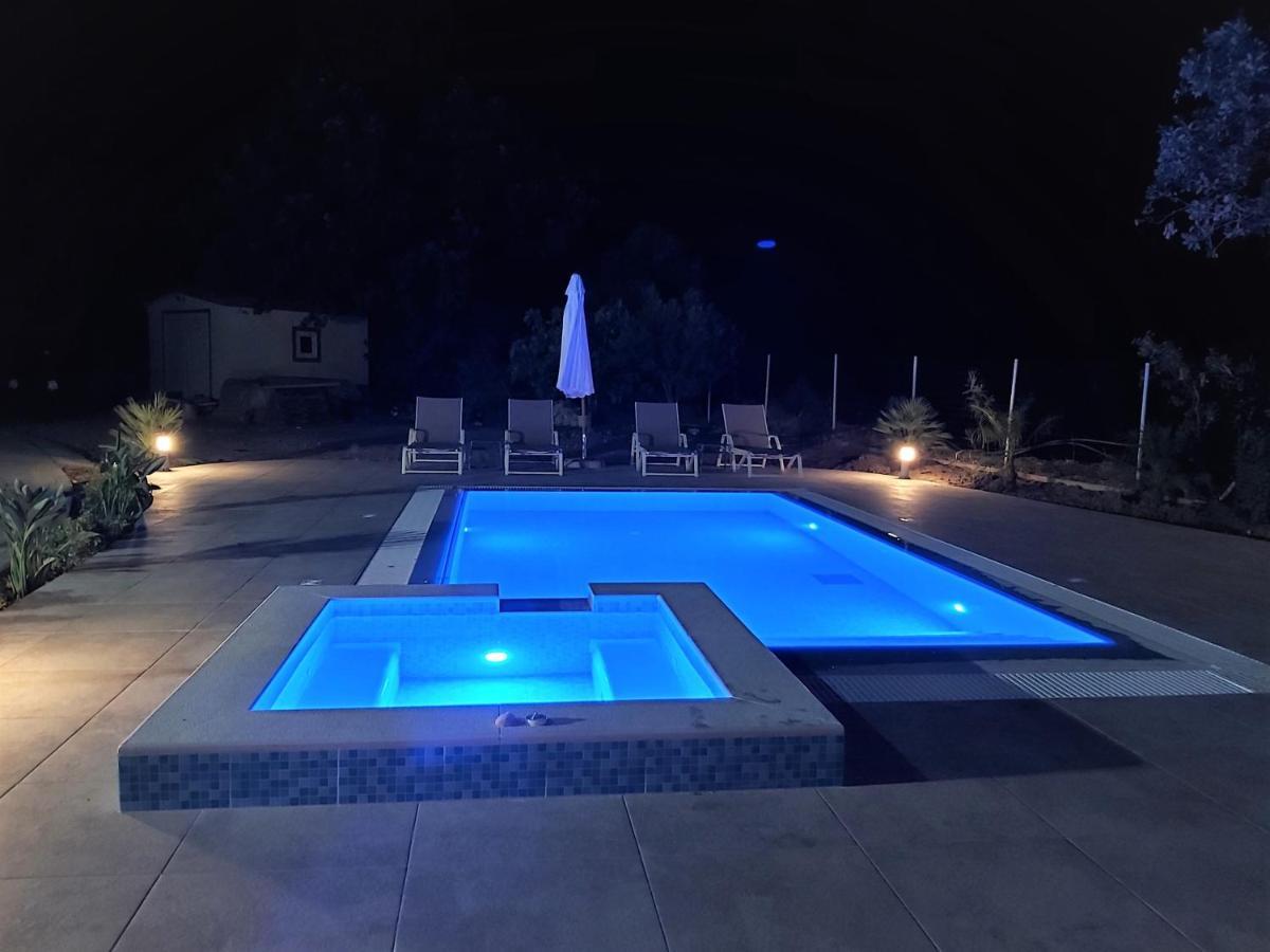 Fiore Di Rodi - Private Pool, Jacuzzi And Barbecue إياليسوس المظهر الخارجي الصورة