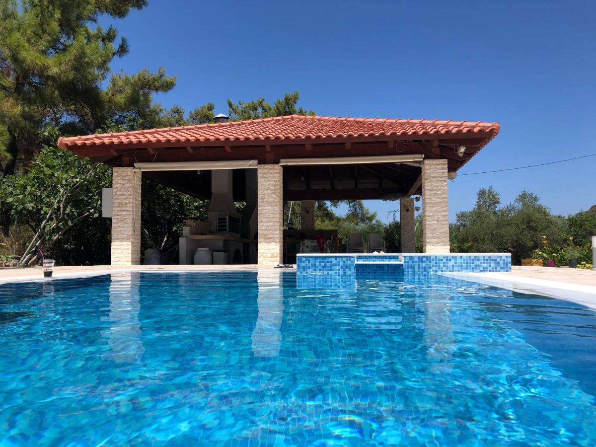 Fiore Di Rodi - Private Pool, Jacuzzi And Barbecue إياليسوس المظهر الخارجي الصورة