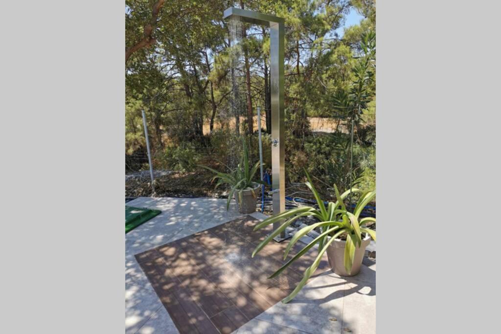 Fiore Di Rodi - Private Pool, Jacuzzi And Barbecue إياليسوس المظهر الخارجي الصورة