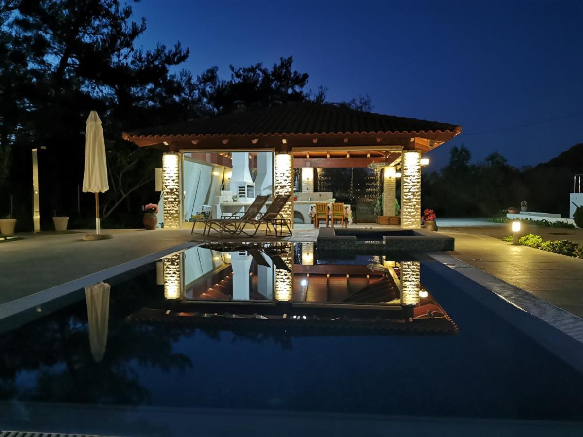 Fiore Di Rodi - Private Pool, Jacuzzi And Barbecue إياليسوس المظهر الخارجي الصورة